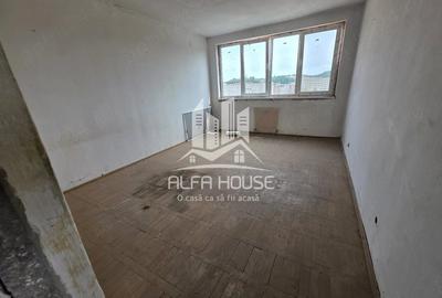 Apartament cu 2 camere decomandat în Govândari