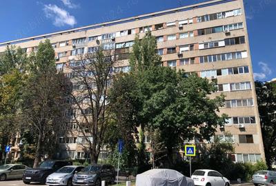 Apartament cu 3 camere semidecomandat în Gorjului - 3