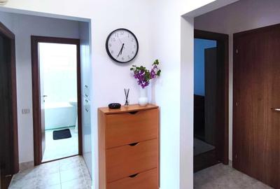 Apartament cu 3 camere decomandat în Tomis Nord