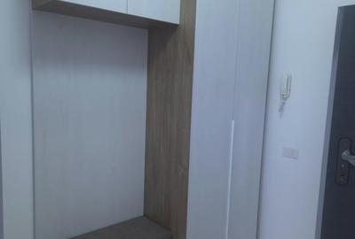 Apartament decomandat în Fundeni