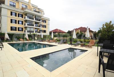 Apartament cu 4 camere semidecomandat, mobilat în Pipera