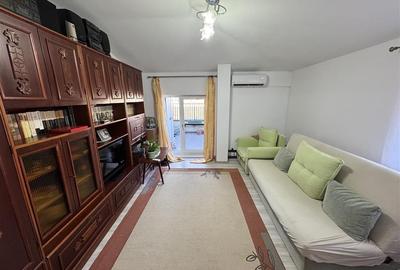 Apartament cu 2 camere decomandat în Decebal