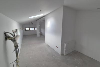 Casă individuală cu 11 camere cu Canalizare în Mogoșoaia - 35