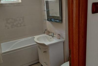 Apartament cu 3 camere decomandat, mobilat în Nerva Traian - 6