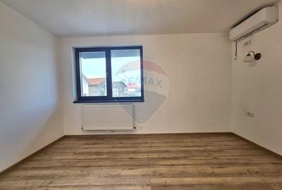 Apartament cu 3 camere decomandat în Vest - 6