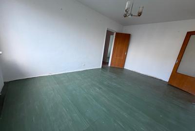 Apartament cu 3 camere semidecomandat în 1 Decembrie 1918 - 4