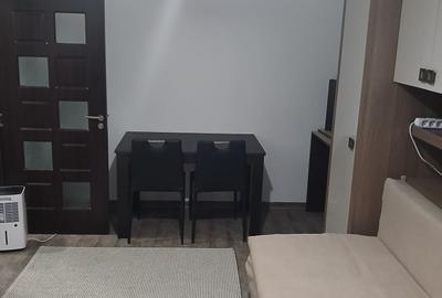 Garsonieră decomandată în Central - 5