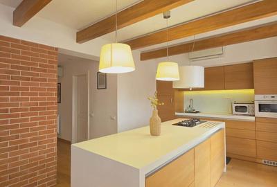 Apartament cu 4 camere în Central - 2