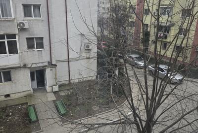 Apartament cu 2 camere decomandat în Sud - 4