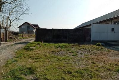 Teren de 1372 mp, în Săcălaz