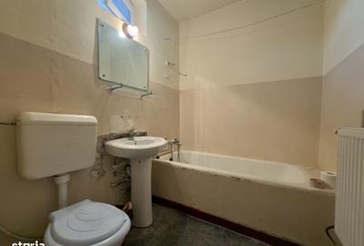 Apartament cu 2 camere semidecomandat în Obor