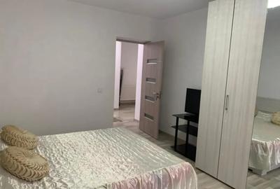 Apartament cu 2 camere semidecomandat, mobilat în 1 Mai - 9