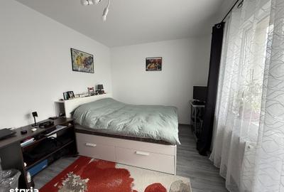 Casă cu 4 camere cu Teren 300 Mp în Tărlungeni