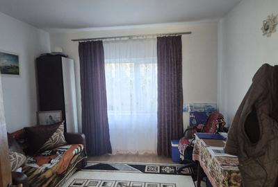 Casă individuală cu 4 camere cu Canalizare în Valu lui Traian - 16