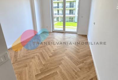 Apartament cu 3 camere decomandat în Iris