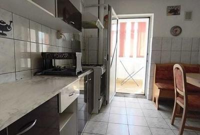 Apartament cu 2 camere decomandat în Nicolina - 3