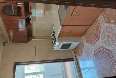 Apartament cu 2 camere decomandat în 1 Mai - 2