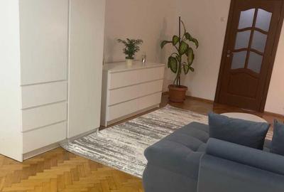 Apartament cu 2 camere decomandat în Exterior Vest