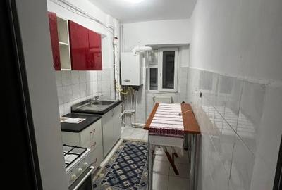 Garsonieră decomandată în Nicolina - 4