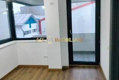 Casă cu 5 camere cu Canalizare în Militari - 4
