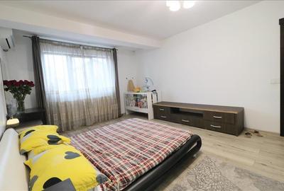 Apartament cu 3 camere decomandat, mobilat în Palat - 10