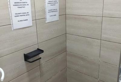 Spațiu comercial, de 50 mp, în Central - 7