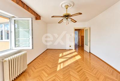Apartament cu 2 camere decomandat în Soarelui