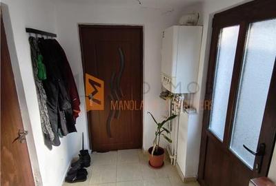 Casă individuală cu 3 camere cu Teren 155 Mp în 23 August - 7