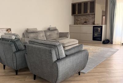 Casă cu 5 camere cu Teren 863 Mp în Vânători