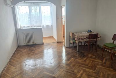 Garsonieră semidecomandată în Gării