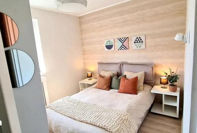 Apartament cu 3 camere decomandat în Gară