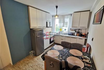 Apartament cu 2 camere semidecomandat în Cornișa
