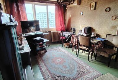 Apartament cu 3 camere semidecomandat în Colentina - 2