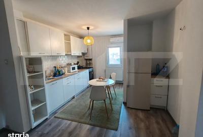 Apartament cu 3 camere decomandat în 1 Mai