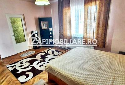 Casă individuală cu 3 camere cu Canalizare în Mureșeni - 3