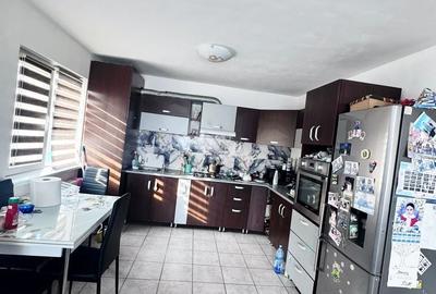 Casă cu 4 camere cu Teren 1000 Mp în Central