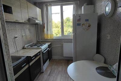 Apartament cu 3 camere semidecomandat în Țiglina 1 - 11