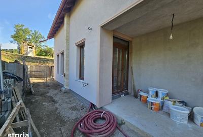 Casă cu 5 camere cu Teren 783 Mp în Feleacu