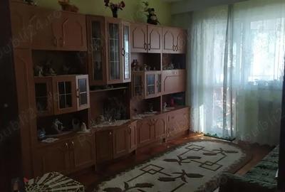 Apartament cu 3 camere decomandat în Micro 15 - 3
