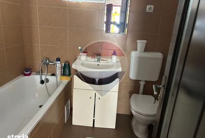 Casă cu 3 camere cu Teren 925 Mp în Central
