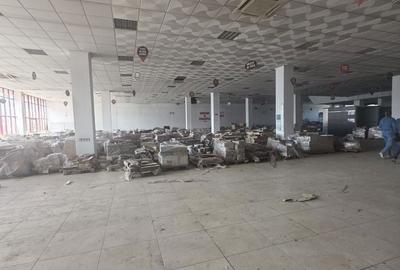 Spațiu comercial, de 3,137 mp, în Militari - 1