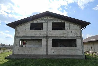 Casă cu 4 camere în Ordoreanu - 1