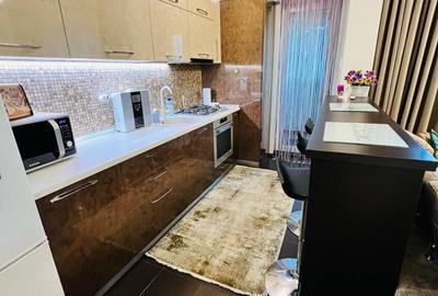 Apartament cu 2 camere decomandat în Palazu Mare - 3