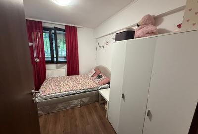 Apartament cu 3 camere decomandat, mobilat în Titan - 4