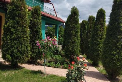 Casă cu 5 camere cu Teren 604 Mp în Dubova