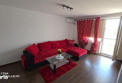 Apartament cu 2 camere decomandat în 22 Decembrie