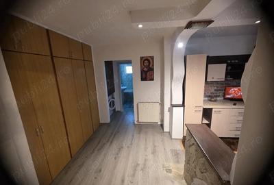 Apartament cu 2 camere decomandat în Central - 1