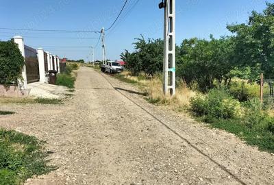 Teren de 1800 mp, în Central