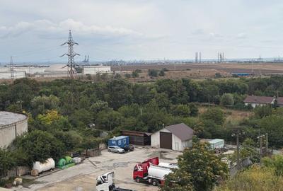 Apartament cu 2 camere semidecomandat în Km 4