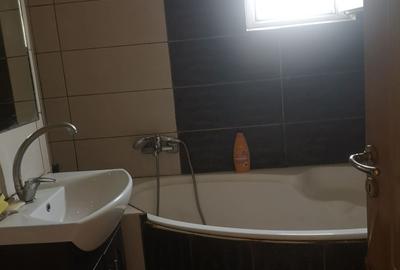 Casă cu 3 camere cu Teren 70 Mp în Nufărul - 2